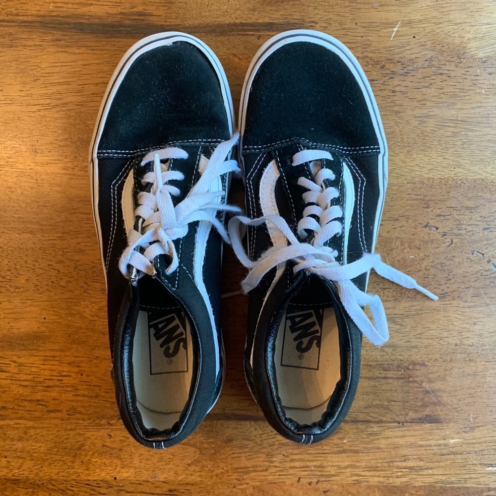 Black classic Vans, Women’s size 7